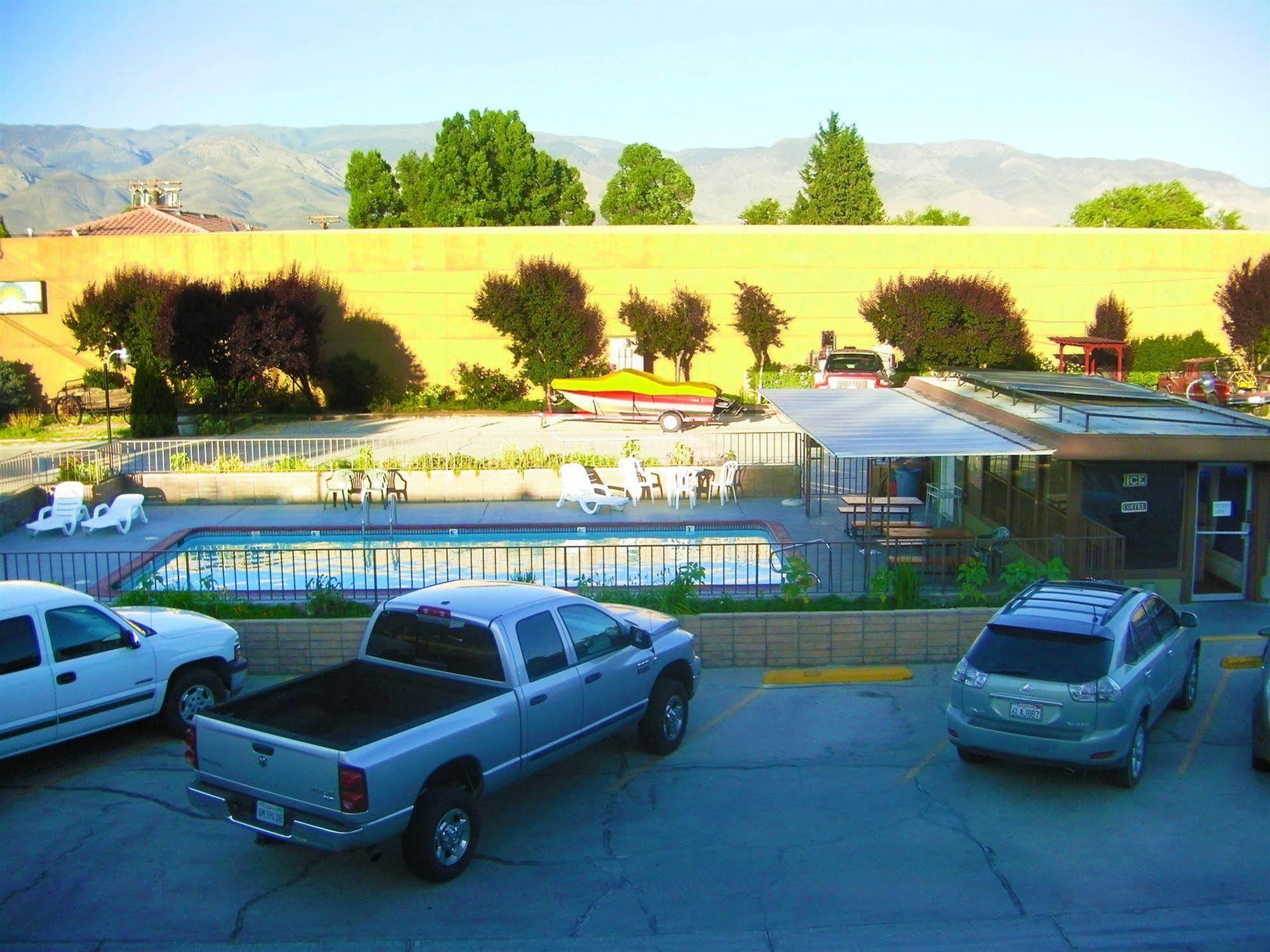 Mountain View Motel Bishop Buitenkant foto